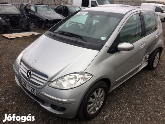 MERCEDES A W169 180 CDI JOBB K, MANUAL eladó