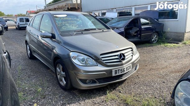 MERCEDES B W245 150 BENZIN JOBB K, MANUA eladó