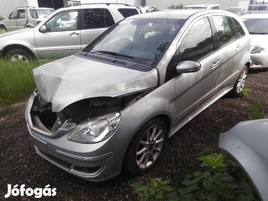 MERCEDES B W245 150 BENZIN JOBB K, MANUA eladó