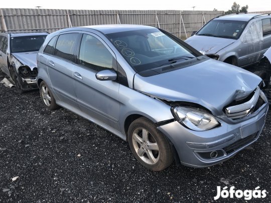 MERCEDES B W245 170 BENZIN JOBB K, MANUA eladó