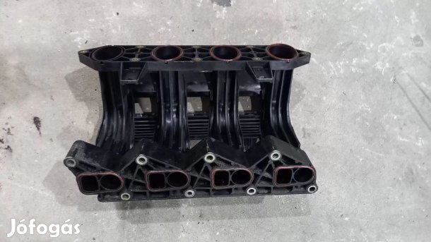 MERCEDES Benz SPRINTER 00- 2.2 Hengerfej szívócsonk szívósor 6240