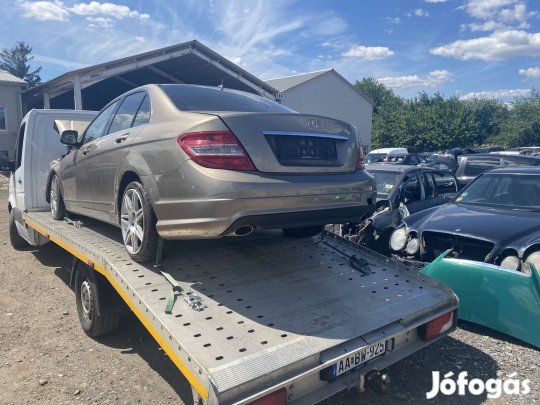 MERCEDES C W204 350 BENZIN BAL K, AUTOM eladó