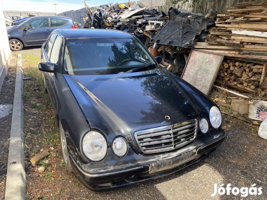 MERCEDES E W210 320 CDI MODI BAL K, AUTO eladó