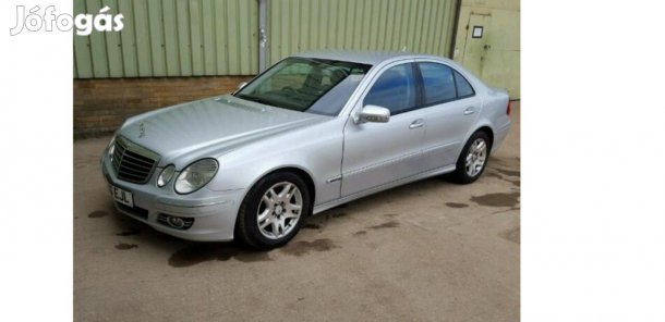 MERCEDES E W211 220 CDI JOBB K, AUTOM eladó