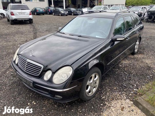 MERCEDES E W211 280 BENZIN BAL K, AUTOM eladó