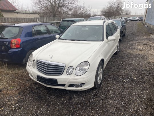 MERCEDES E W211 280 CDI KOMBI BAL K, AUT eladó
