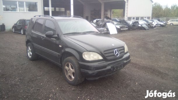 MERCEDES ML W163 320 BENZIN BAL K, AUTOM eladó