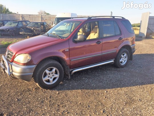 MERCEDES ML W163 320 BENZIN BAL K, AUTOM eladó