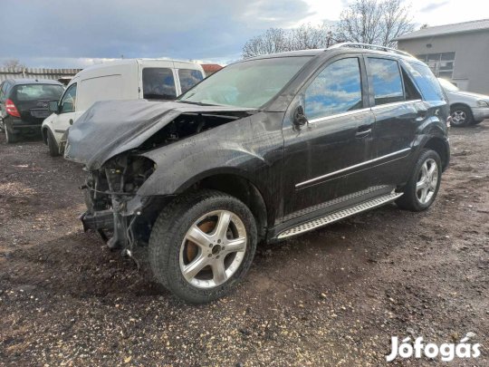 MERCEDES ML W164 350 CDI BAL K, AUTOM eladó