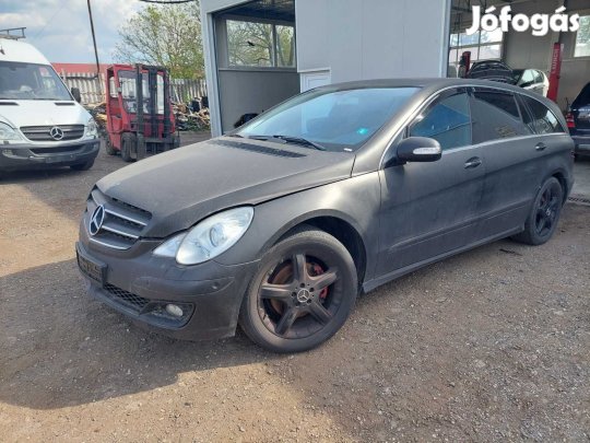 MERCEDES R W251 350 4MATIC BAL K, AUTOM eladó