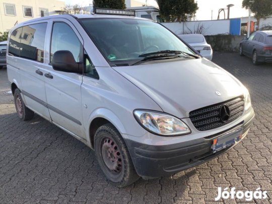 MERCEDES VITO W639 115 CDI BAL K, MANUAL eladó