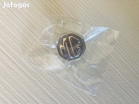 MG Motor ezüst kitűző, bross