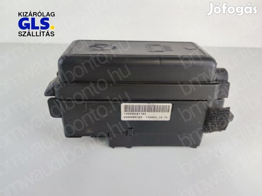 MINI (R50, R53) Cooper Biztosítéktábla (motortér) (6906604)