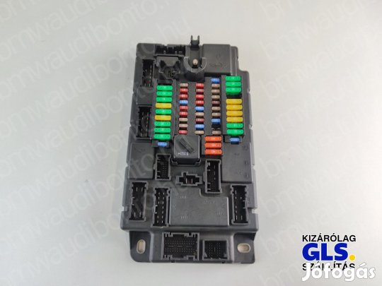 MINI (R56) Biztosítéktábla (utastér) (3457582, 61353457582)