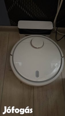 MI Robot Vacuum porszívó