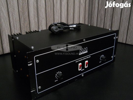 MM Electronics , 2x300W, 4-16ohm, sztereo végfok erősítő