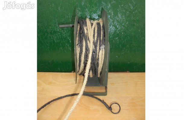 MN.Katonai Rádió Összekötetést Biztosito Vezeték Merevítő