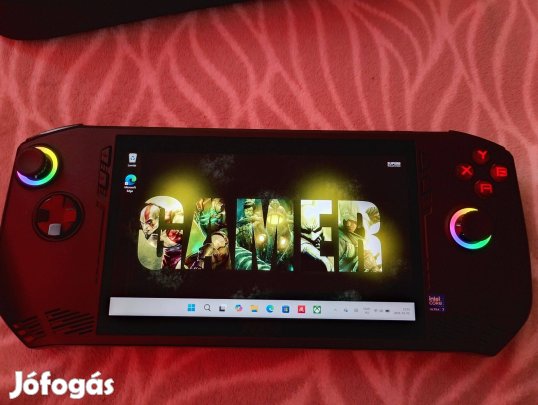 MSI Claw A1M kézikonzol + hordtáska + 65 W prémium töltő eladó