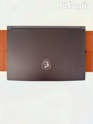 MSI Thin 15 B12VE Gamer Laptop