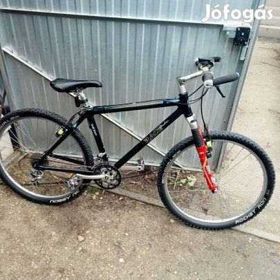 MTB Carbon vázas KTM Hidralikus fékek