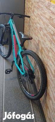 MTB magas felszereltség, alacsony váz Boardman MHT 8.8 wmns