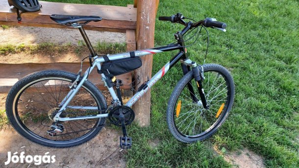 MTB mountain bike kerékpár 26"