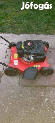 MTD benzines fűnyíró