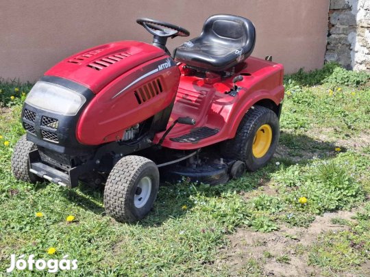 MTD fűnyírótraktor