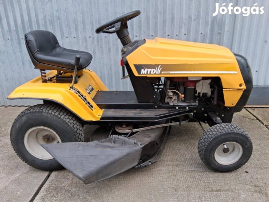 MTD fűnyírótraktor, 12,5 LE