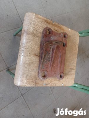 MTZ-50 emelő hidralika alkatrészek.