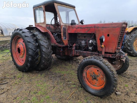 MTZ 50 traktort egyben vagy bontva