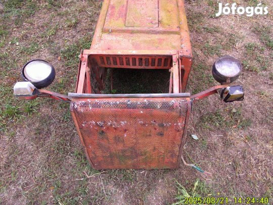 MTZ 80-as fűnyírótraktorra,fűlke-műszerfal-géptető egyben olcsón
