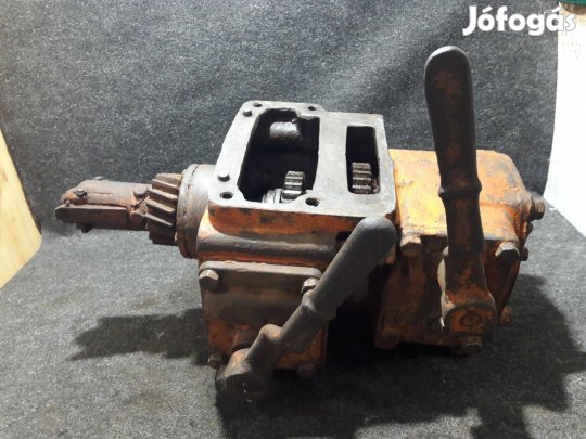 MTZ / DT / Jumz gyári komplett indító motor meghajtás kapcsoló