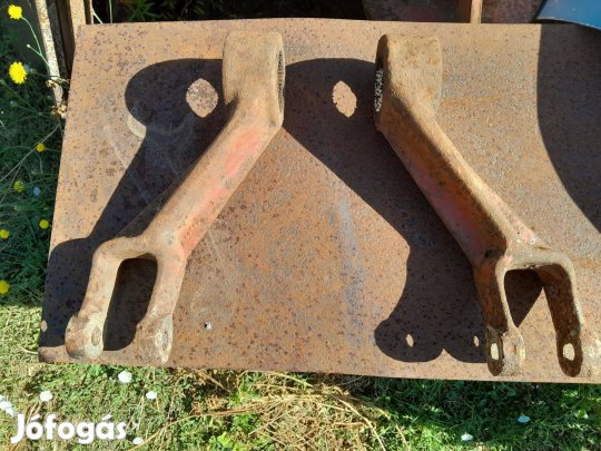 MTZ függesztőkar, emelőkar párban