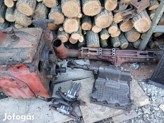 MTZ megmaradt alkatrész