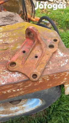 MTZ munkahengertartó