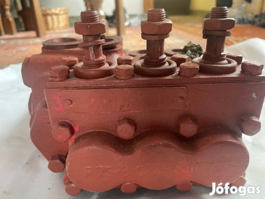 MTZ vezértömb Új.Eredeti orosz