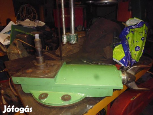 MVE eszterga késtartó kézi szán kéziszán