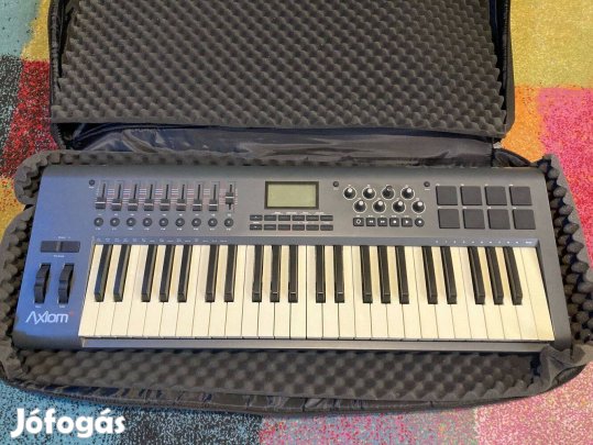 M-Audio Axiom 49 MIDI keyboard hordtáskával