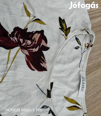 M&S virágos rugalmas vékony női felsőrész