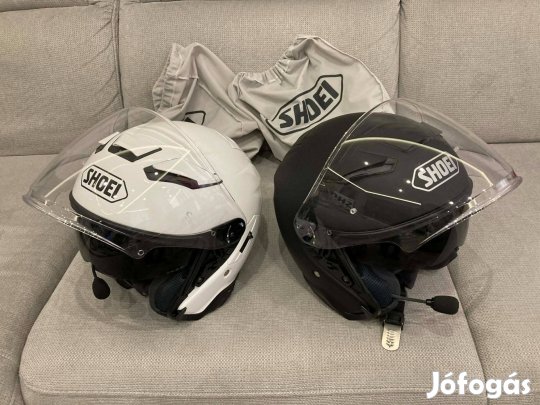 M és L méretű Shoei bukósisakok kommunikációval