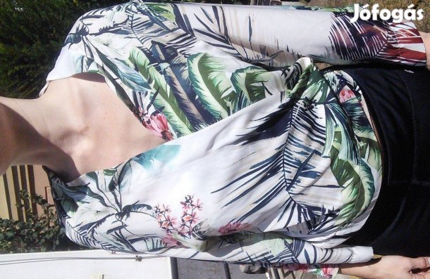 M-es Stradivarius női blúz M virágmintás