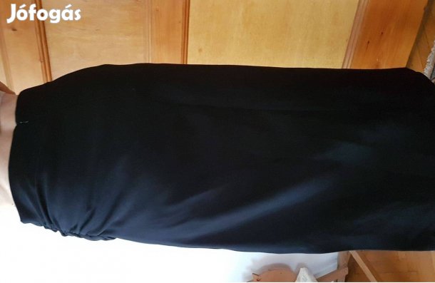 M-es fekete hosszú szoknya M Zara ceruzaszoknya