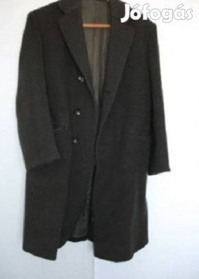 M-es férfi meleg szövetkabát jó állapotban