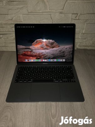Macbook Air 13" 2020 i3 256GB