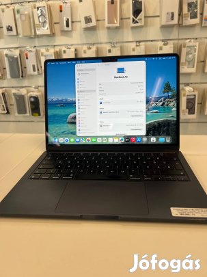 Macbook Air 2022 13" M2 16 GB 512 GB SSD Midnight Használt