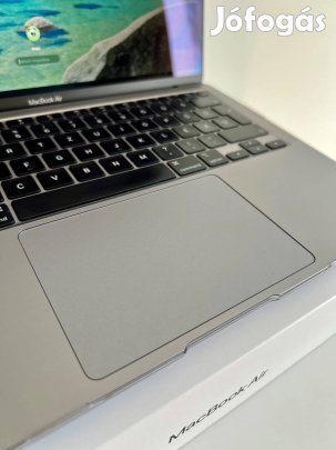 Macbook Air M1 (2020) Újszerű, Eredeti dobozzal, Töltő + Magic