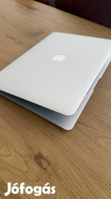 Macbook Air jó állapotban