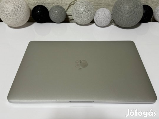 Macbook Pro 13 Retina 2017  A1708