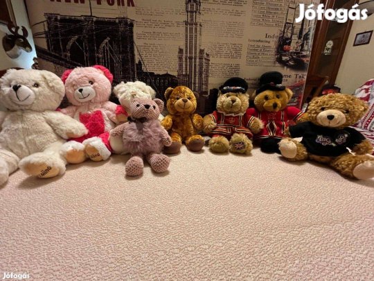 Mackó gyűjtemény 8 db